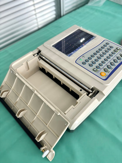 Portable ECG – 12-Lead Clinical Diagnostic System SUN-8121